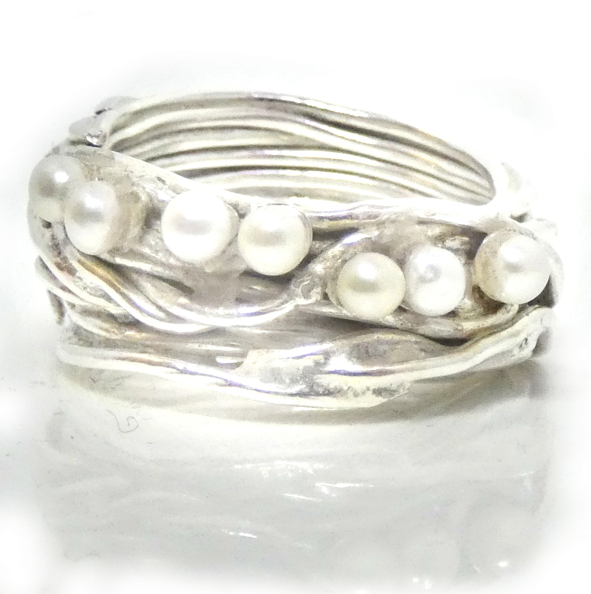 Silver Wire Ring with White Pearls